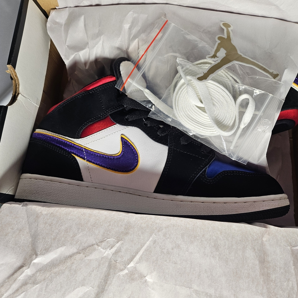 Jordan 1 Mid "Rivals" - Picture 8 of 11